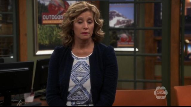 Veronica Beard Baja Flutter Cap Sleeve Top porté par Vanessa Baxter (Nancy Travis) dans le Dernier Homme Debout (S06E04)
