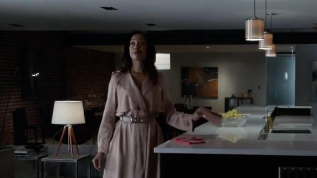 Salvatore Ferragamo Double Gancini Leather Belt worn by Jessica Pearson (Gina Torres) in Suits (S04E01)