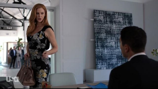 Erdem Gretchen Dress worn by Donna Paulsen (Sarah Rafferty) in Suits (S08E11)