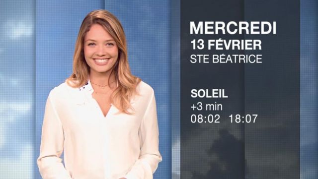 La  Chemise à col français et strass de Gennifer Demey dans La Météo de M6 du 12/02/2019