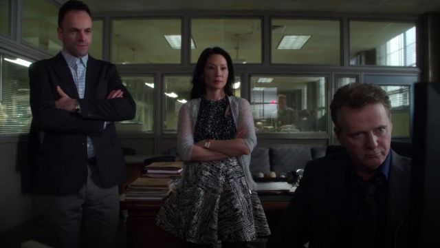Zara Flared Skirt with Pockets worn by Dr. Joan Watson (Lucy Liu) in Elementary (S03E15)