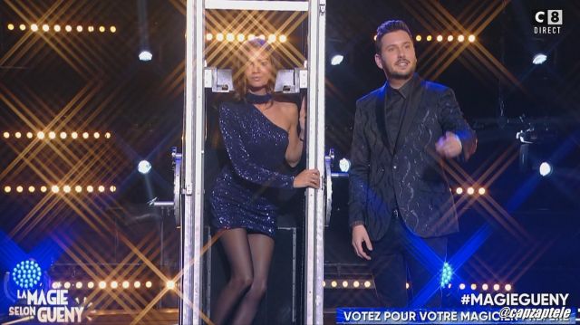 The sequined dress blue worn by Francesca Antoniotti in Key not at my post