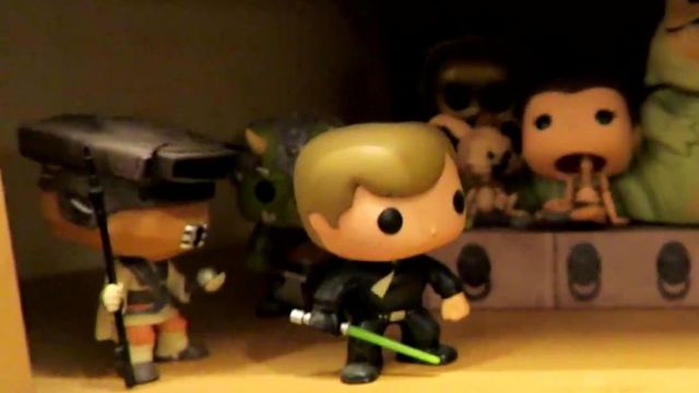 La figurine Funko Pop! de La Princesse Leia dans Star Wars de Modzii dans sa video LA PLUS GROSSE COLLECTION DE FIGURINES POP! DE FRANCE !