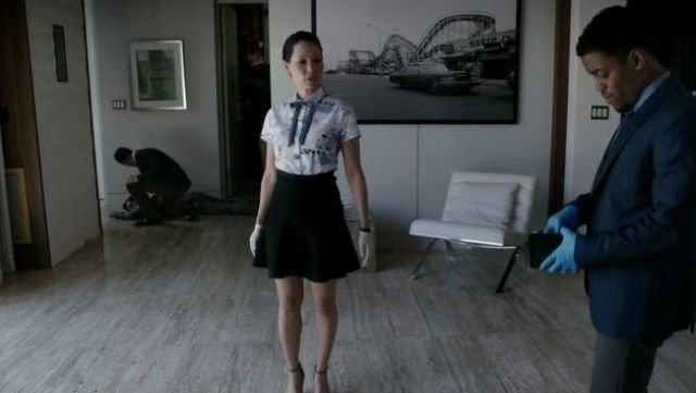 Bcbgmaxazria   Ingrid Skirt in Black worn by Dr. Joan Watson (Lucy Liu) in Elementary (S04E03)