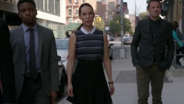 O2nd   Sheer Sleeveless Striped Collar Shirt worn by Dr. Joan Watson (Lucy Liu) in Elementary (S04E05)