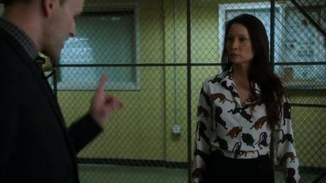 Stella McCartney Wilson Shirt worn by Dr. Joan Watson (Lucy Liu) in Elementary (S04E11)
