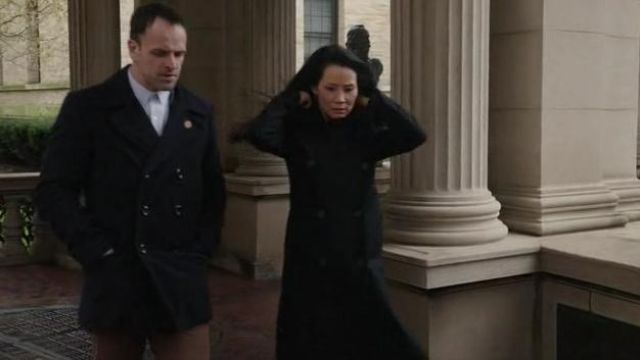 Alice + Olivia Bain Coat by worn by Dr. Joan Watson (Lucy Liu) in Elementary (S04E23)