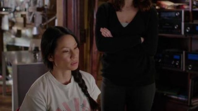 The Great  The Palm Crew Tee worn by Dr. Joan Watson (Lucy Liu) in Elementary (S05E16)