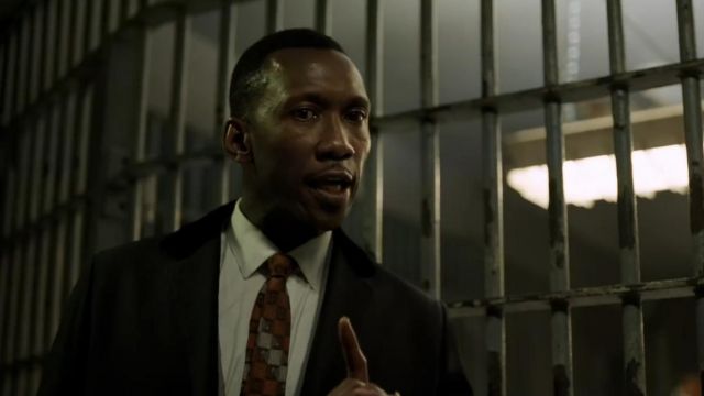 The brown tie from Dr. Don Shirley (Mahershala Ali) in Green Book : On the roads of the south