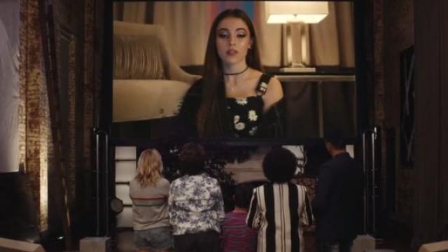 Forever 21 Daisy Print Overall Crop Top worn by Sophia Rose in The Other Two (S01E03)