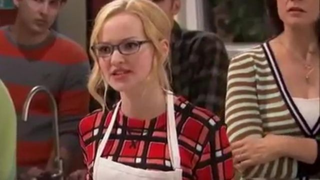 Marc by Marc Jacobs  Toto Printed Sweater worn by Maddie 2 (Shelby Wulfert) in Liv and Maddie (S02E16)