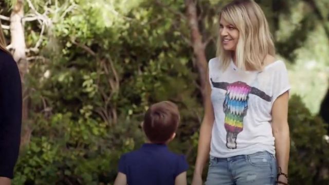 Chaser Chevron Skull Tee worn by Mackenzie Murphy (Kaitlin Olson) in The Mick (S01E11) (S01E11)