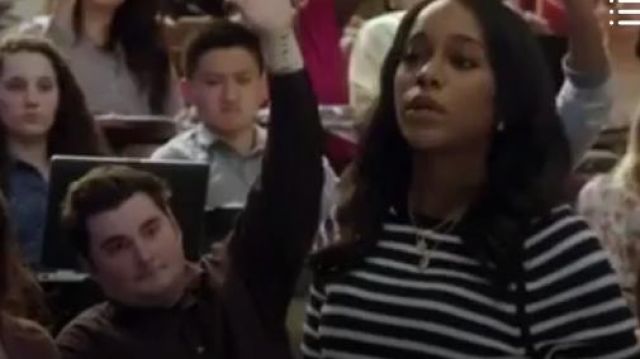 Vince Breton Stripe Sweater usado por Michaela Pratt (Aja Naomi King) en How to Get Away with Murder (S01E01)