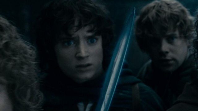 frodo's glowing sword
