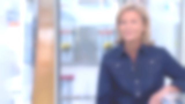 La Chemise western bleu marine de Claire Chazal dans Entrée libre du 14/03/2019