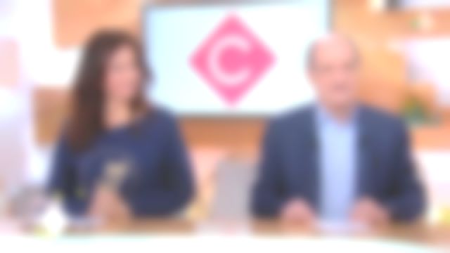 La sudadera de palma de Marion Ruggiéri en C à vous del 15/03/2019