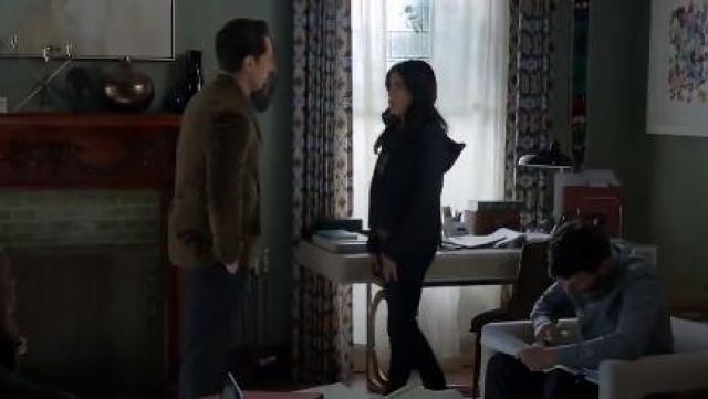 Tory Burch Lane Jacket in Tory Navy Daisy Dots worn by Laurel Castillo (Karla Souza) in How to Get Away with Murder (S02E06)