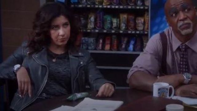 Rag & Bon The Burnout Tee worn by Rosa Diaz (Stephanie Beatriz) in Brooklyn Nine-Nine (S06E10)