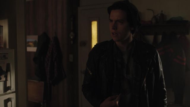 The leather jacket Jofama Ted Retro Black of Jughead Jones (Cole Sprouse) in Riverdale S03E15