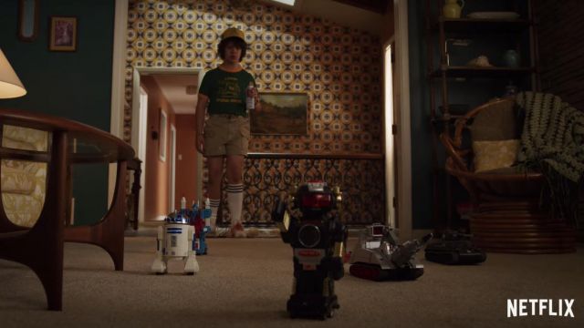The robot Magic Mike II from Dustin Henderson (Gaten Matarazzo) in Stranger Things Season 3