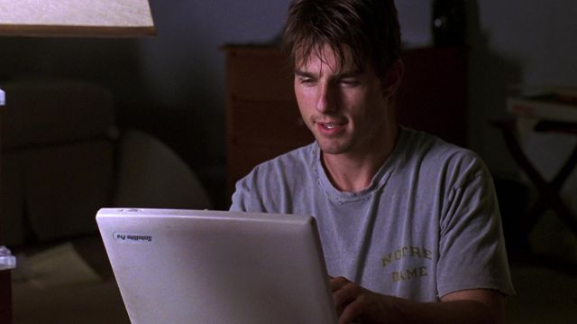 Toshiba Laptop used by Jerry Maguire (Tom Cruise) in Jerry Maguire