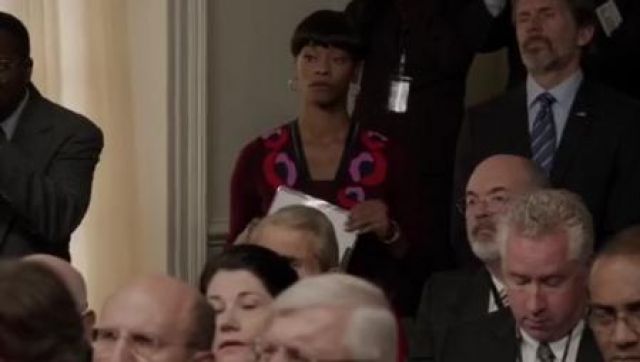 Diane Von Furstenberg Intarsia Wool Wrap Cardigan worn by Sue Wilson (Sufe Bradshaw) in Veep (S04E04)