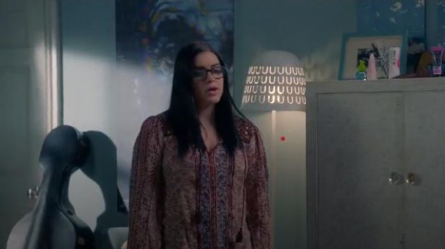 Lucky Brand Beaded Mixed Print Top worn by Alex Dunphy (Ariel Winter) in Modern Family (S09E22)