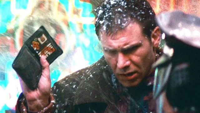 la réplique de la carte d'identité de Rick Deckard (Harrison Ford) dans Blade Runner