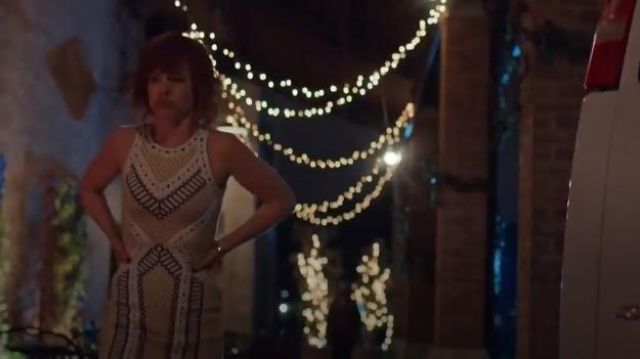 Herve Leger Lylah pointelle-trimmed bandage-jacquard mini dress worn by Kelly Anne Van Awken (Molly Burnett) in Queen of the South (S03E07)