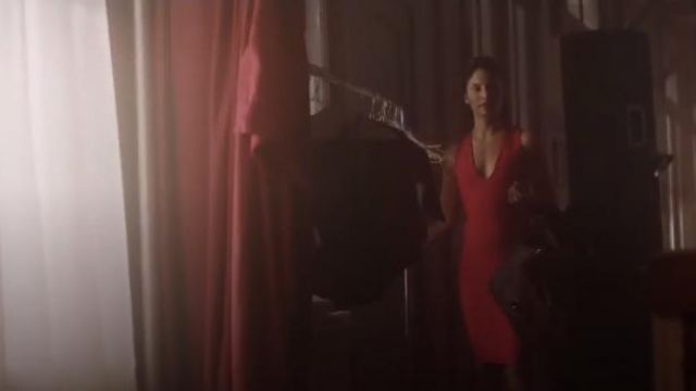 Dalia MacPhee Deep V-Neck Bodycon Dress worn by Camila Vargas (Veronica Falcón) in Queen of the South (S03E11)
