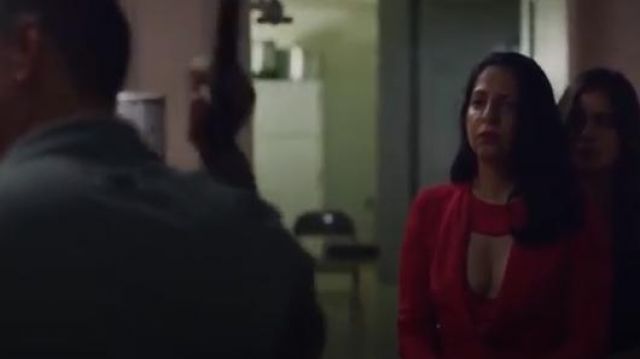 Cushnie Et Ochs Cowl Neck Pencil Dress worn by Camila Vargas (Veronica Falcón) in Queen of the South (S03E13)