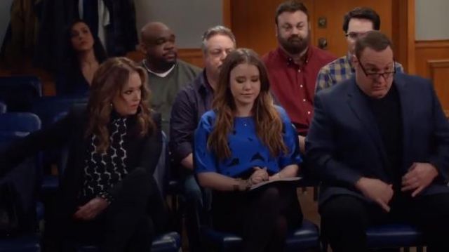 Akris Punto Smocked Punto Dot Lace Silk Blouse worn by Vanessa Cellucci (Leah Remini) in Kevin Can Wait (S02E21)