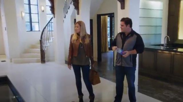 IRO Tissa Sleeveless Top usado por ella misma (Stephanie Hollman) en The Real Housewives of Dallas (S02E04)
