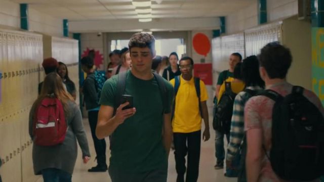 The green t-shirt worn by Brooks Rattigan (Noah Centineo) in The Perfect Date