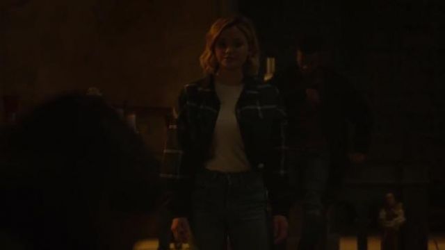 Forever 21 Colorblock Plaid Cropped Windbreaker worn by Dagger (Olivia Holt) in Marvel's Cloak & Dagger (S02E03)