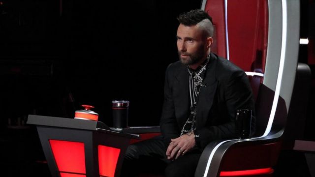 Givenchy Graphique Imprimé Shirt porté par Adam Levine comme vu dans La Voix du 15 avril 2019