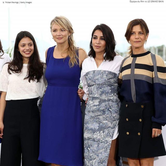 La jupe noire portefeuille du Festival de Cannes 2018 portée par Marina Foïs sur le compte instagram de @festivaldecannes