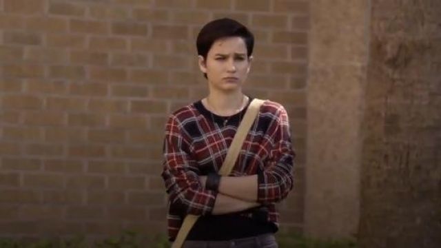 Bcbgeneration Plaid Sweater worn by Audrey Jensen (Bex Taylor-Klaus) in Scream (S01E01)