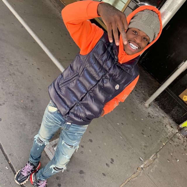 Mon­cler padded gilet worn by Quando Rondo on his In­sta­gram Ac­count @Quan­do_rondo