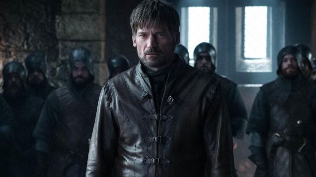 Le tabard en cuir de Jaime Lannister (Nikolaj Coster-Waldau) dans Game of Thrones S08E02