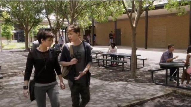 John Varvatos Skull with Crown Tee worn by Noah Foster (John Karna) in Scream (S01E06)