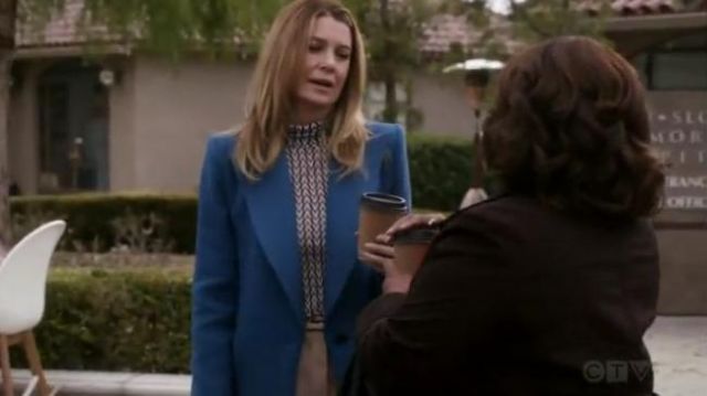 Valentino V-Print Turtleneck Blouse worn by Dr. Meredith Grey (Ellen Pompeo) in Grey's Anatomy (S15E22)