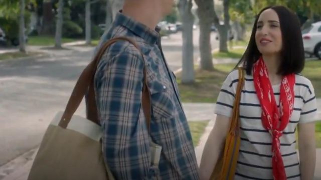 Alexander McQueen Skull Scarf worn by Jen (Zoe Lister-Jones) in Life in Pieces (S03E19)