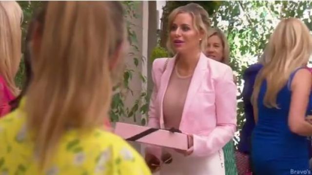 Haider Ackermann  Mercure Linen-Blend Cropped Jacket worn by Dorit Kemsley in The Real Housewives of Beverly Hills (S09E10)