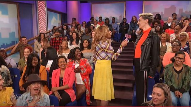 Nude Barre Caramel fishnet tights worn by Wendy Williams on The Wendy Williams Show April 23, 2019