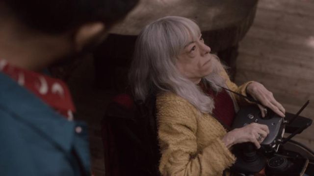 Yellow cardigan worn by Dr. Marlow Rhodes (Liz Carr) as seen in The OA (S02E02)