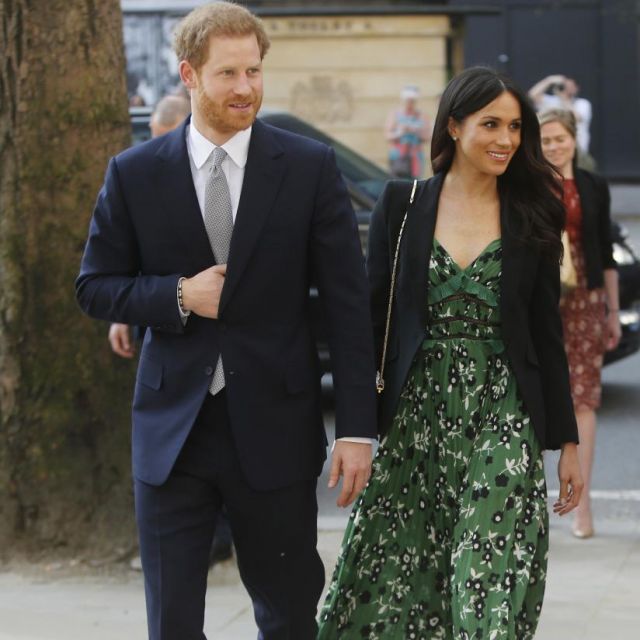The green dress Self Portrait worn by Meghan Markle for the reception of the Invictus Games in London
