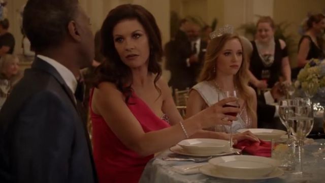 Marchesa Notte One shoulder Embellished Gown worn by Vicki Ellis (Catherine Zeta-Jones) in Queen America (S01E03)