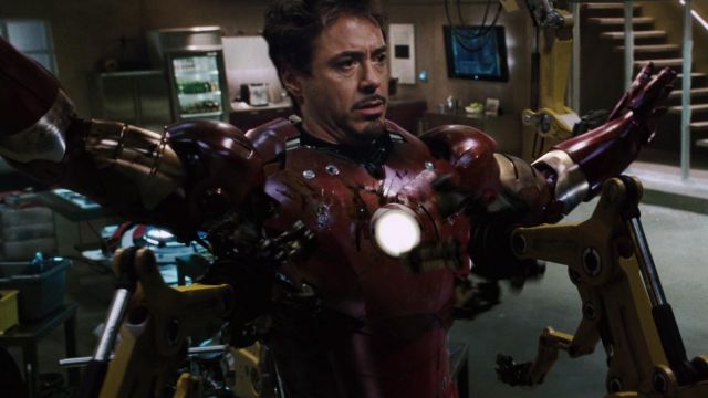 The replica of the heart reactor Tony Stark (Robert Downey, Jr.) in Avengers Endgame