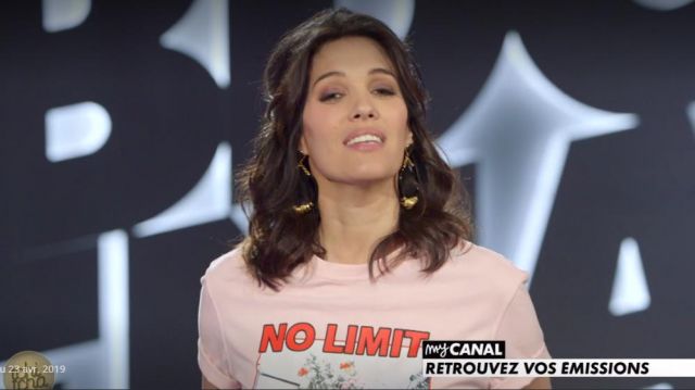 The pink t-shirt No limit for love of Laurie Cholewa in Tchi Tcha of the 23.04.2019